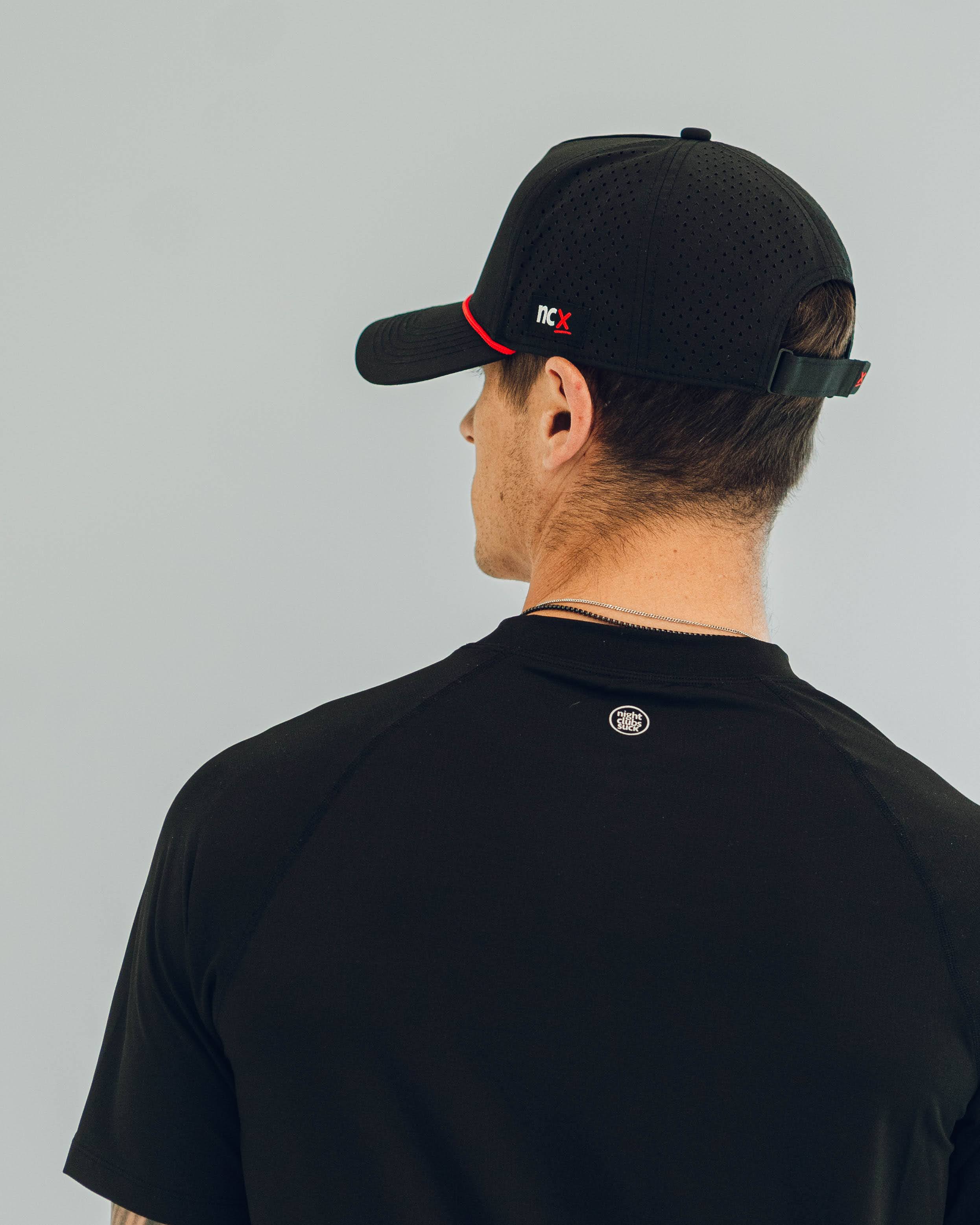 Threshold Performance Tee | Black